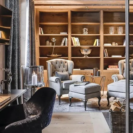 Luxury House In To Chalé *