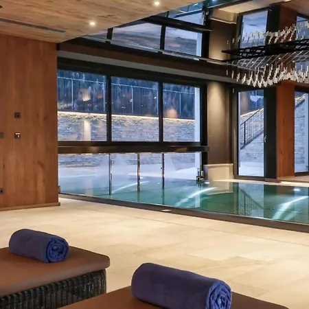Luxury House In To Oberlech