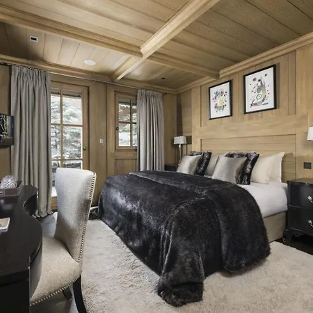 Luxury House In To